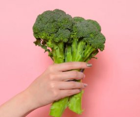 企业员工患有高血糖会对心血管有损害，可以常吃这种蔬菜